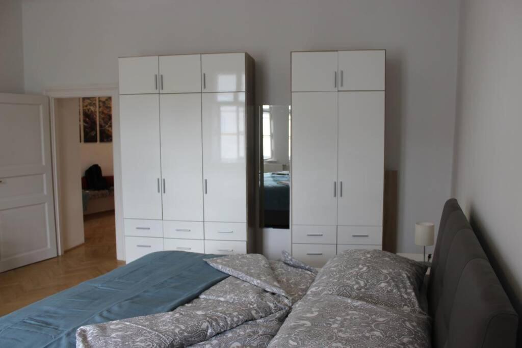 Wunderschone Altbauwohnung In Zentraler Lage Wien Eksteriør bilde